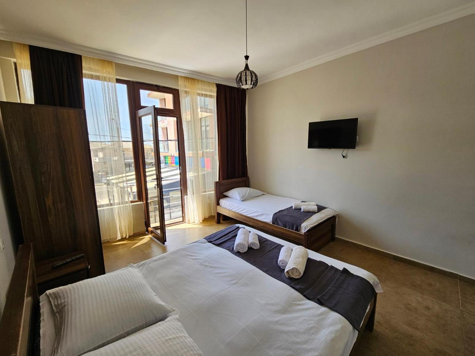 Guest House Gio Kobuleti Exterior foto